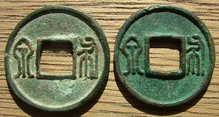 王对王!美媒晒詹皇C罗冠军对比图:他们都在3支球队联赛夺冠:泛亚电竞(图5) 泛亚电竞平台