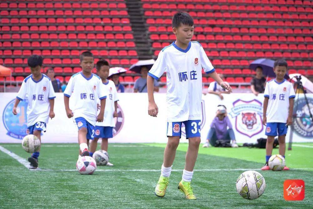 
贵州“足协杯”青少年足球联赛：这个暑期 让汗水为拼搏而流“泛亚电竞平台”(图6)